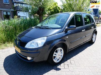 Renault Scénic II