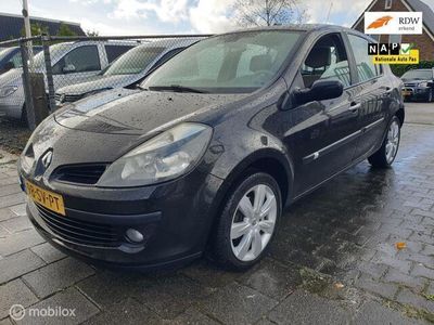tweedehands Renault Clio R.S. 1.6-16V Initiale 5d airco