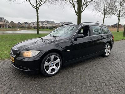 tweedehands BMW 325 325 Touring i Business Line