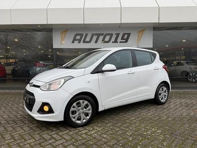 Wit Gebruikt 2014 Hyundai i10 Trend Hatchback | € 5.919