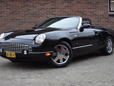 Zwart Gebruikt 2002 Ford Thunderbird | € 19.949