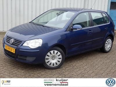 Blauw (metallic) Occasion 2008 VW Polo Comfortline Hatchback | € 2.340 (Goede deal)