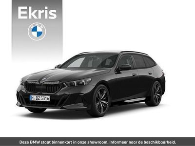 Zwart Nieuw 2025 BMW 520 M Sport Stationwagen | € 94.045