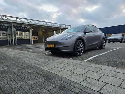 Grijs Occasion 2023 Tesla Model Y Long Range AWD SUV | € 37.900 (Duur)
