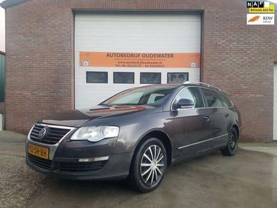 Zwart Gebruikt 2006 VW Passat Comfortline Stationwagen | € 1.295