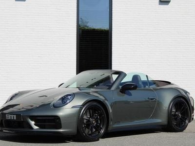 Porsche 911 Carrera GTS