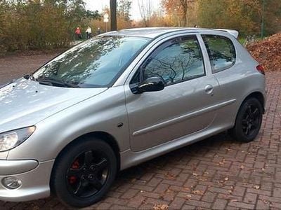 Gebruikt 2000 Peugeot 206 GTi | € 3.250 (Duur)