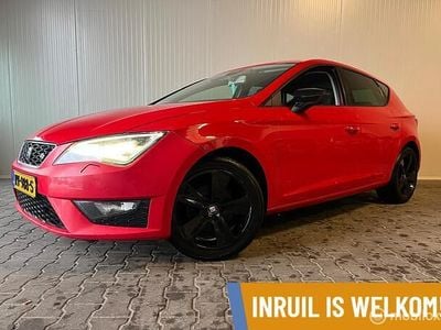 Rood Occasion 2013 Seat Leon FR Hatchback | € 2.950 (Eerlijke prijs)