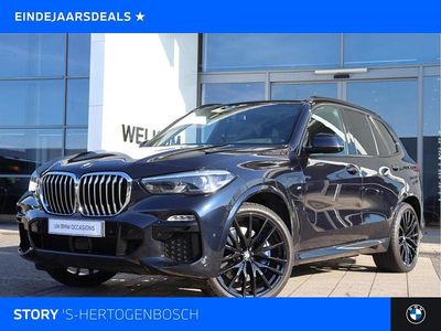M carbonschwarz (donker zwart metallic) Gebruikt 2021 BMW X5 Comfort Edition SUV | € 54.950 (Eerlijke prijs)