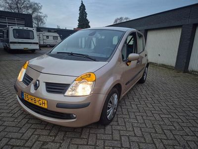 Occasion 2005 Renault Modus MPV | € 1.499 (Iets duurder)