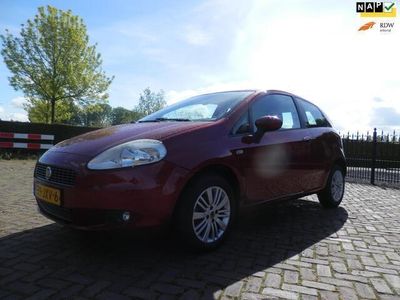 tweedehands Fiat Grande Punto 1.4 Edizione Lusso airco 247279 km nap bj 2009