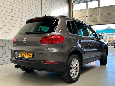 Grijs Gebruikt 2011 VW Tiguan Sport SUV | € 6.950 (Eerlijke prijs)