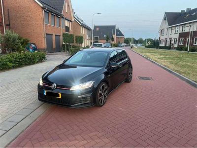 Zwart Gebruikt 2017 VW Golf VII GTI Stationwagen | € 21.500 (Eerlijke prijs)