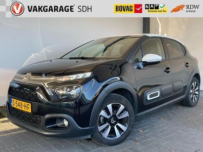 Zwart Gebruikt 2023 Citroën C3 Feel Hatchback | € 17.850 (Eerlijke prijs)