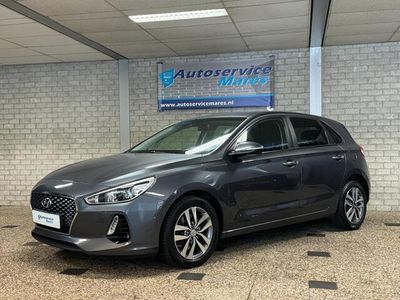 tweedehands Hyundai i30 1.0 T-GDI Premium, navi, camera, Cruise, 2x PDC, 16 inch LM