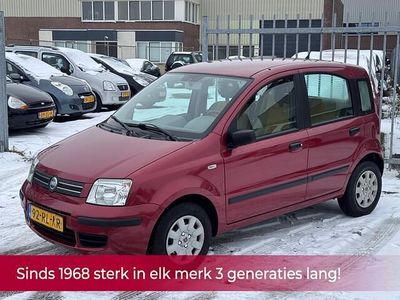 Rood Occasion 2005 Fiat Panda Dynamic Hatchback | € 1.490 (Super prijs)