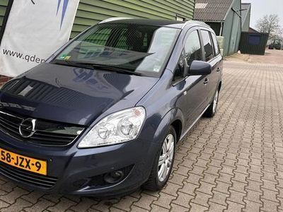 tweedehands Opel Zafira 2.2 Cosmo Nieuwe Ketting boven en onder