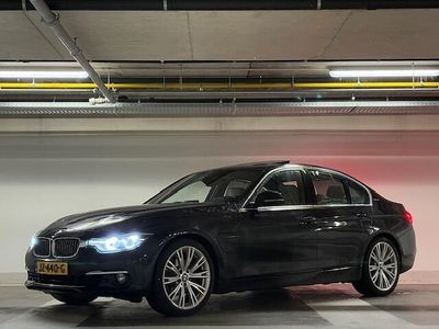 Zwart Occasion 2016 BMW 330 M Sport Sedan | € 14.900 (Eerlijke prijs)