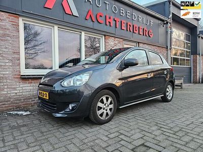 Grijs Occasion 2014 Mitsubishi Space Star Intense Hatchback | € 5.250 (Eerlijke prijs)