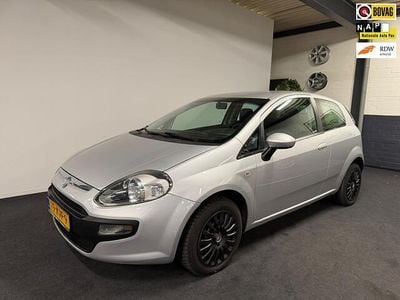 Grijs Gebruikt 2010 Fiat Punto Evo Dynamic Hatchback | € 3.850 (Eerlijke prijs)
