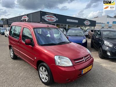 Rood Gebruikt 2007 Citroën Berlingo MPV | € 2.499 (Eerlijke prijs)