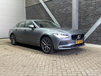 Grijs Occasion 2019 Volvo S90 Momentum Sedan | € 27.900 (Duur)