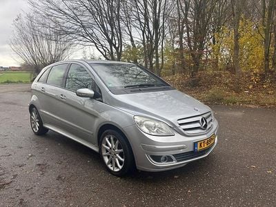 Grijs Gebruikt 2005 Mercedes B200 Avantgarde MPV | € 3.550 (Eerlijke prijs)