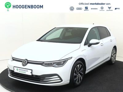 Occasion VW Golf VIII Style 204 PK (150 kW) 2022 Wit Hatchback