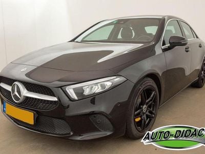 Zwart Gebruikt 2022 Mercedes A180 Business Sedan | € 13.850