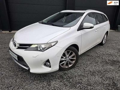 Occasion Toyota Auris 132 PK (97 kW) 2013 Wit Hatchback