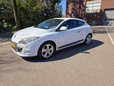 Occasion Renault Mégane Coupé Dynamique 179 PK (131 kW) 2009 Wit Coupé