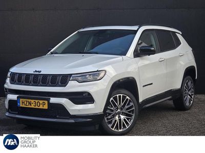 Wit Nieuw 2025 Jeep Compass Summit SUV | € 44.900
