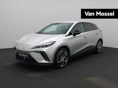 Occasion MG MG4 EV Luxury 150 kW (204 PK) 2023 Grijs Hatchback