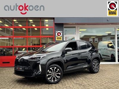 Zwart Occasion 2022 Toyota Yaris Cross Executive SUV | € 27.950 (Eerlijke prijs)