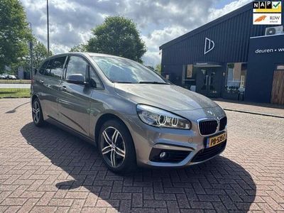 Occasion BMW 216 Executive 116 PK (85 kW) 2017 Grijs Stationwagen