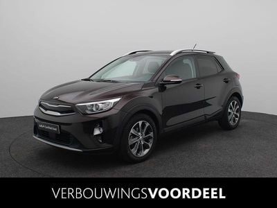 Bruin Occasion 2018 Kia Stonic SUV | € 14.740 (Eerlijke prijs)