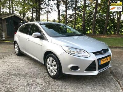 tweedehands Ford Focus 1.6 TI-VCT Trend Airco, Cruise control, NAP, Zeer nette auto