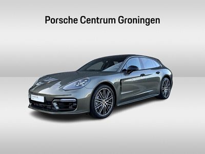 Porsche Panamera 4