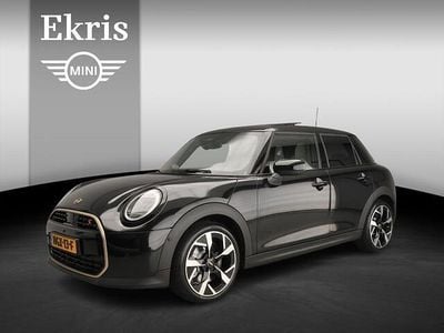 Zwart Occasion 2025 Mini John Cooper Works Hatchback | € 44.900 (Duur)