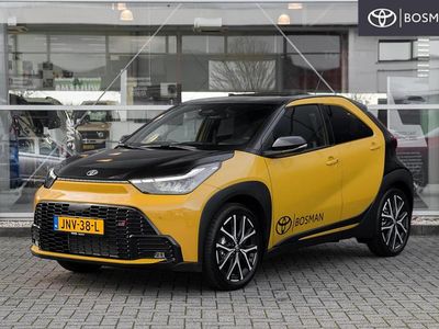 Geel Nieuw 2025 Toyota Aygo X Sport SUV | € 31.774 (Duur)