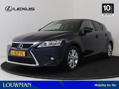 Blauw Occasion 2021 Lexus CT200h Luxury Line Hatchback | € 22.400 (Eerlijke prijs)
