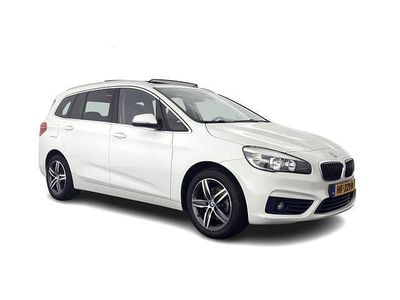 Wit Gebruikt 2015 BMW 216 Sport Line MPV | € 8.445 (Iets duurder)