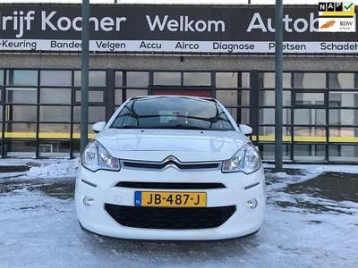 Wit Occasion 2016 Citroën C3 PureTech Hatchback | € 6.250 (Eerlijke prijs)