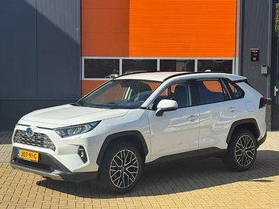 Wit Occasion 2024 Toyota RAV4 Hybrid Active SUV | € 41.900 (Iets duurder)
