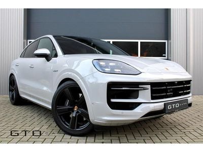 Grijs Gebruikt 2025 Porsche Cayenne Black Edition SUV | € 124.950 (Super prijs)