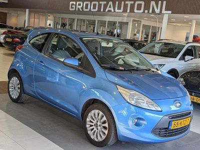 Blauw (metallic) Occasion 2010 Ford Ka Titanium Hatchback | € 3.244 (Eerlijke prijs)
