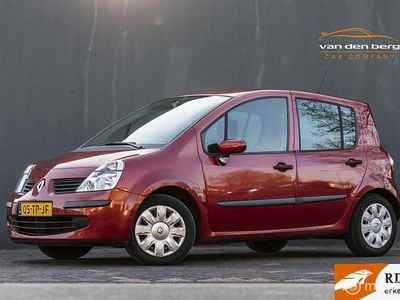 Rood Occasion 2006 Renault Modus MPV | € 2.950 (Eerlijke prijs)