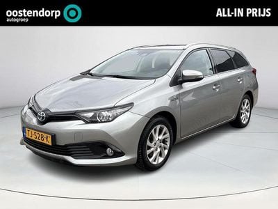 Toyota Auris Hybrid