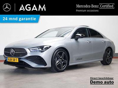 Grijs, metallic lak Occasion 2025 Mercedes CLA180 AMG line Sedan | € 41.950 (Iets duurder)