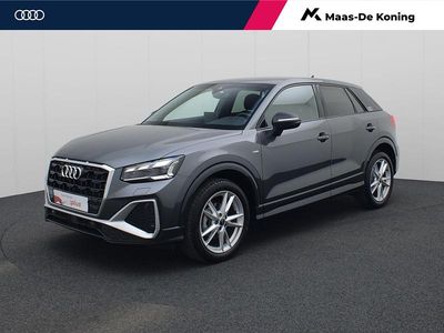 Grijs Occasion 2025 Audi Q2 Comfort SUV | € 36.940 (Duur)